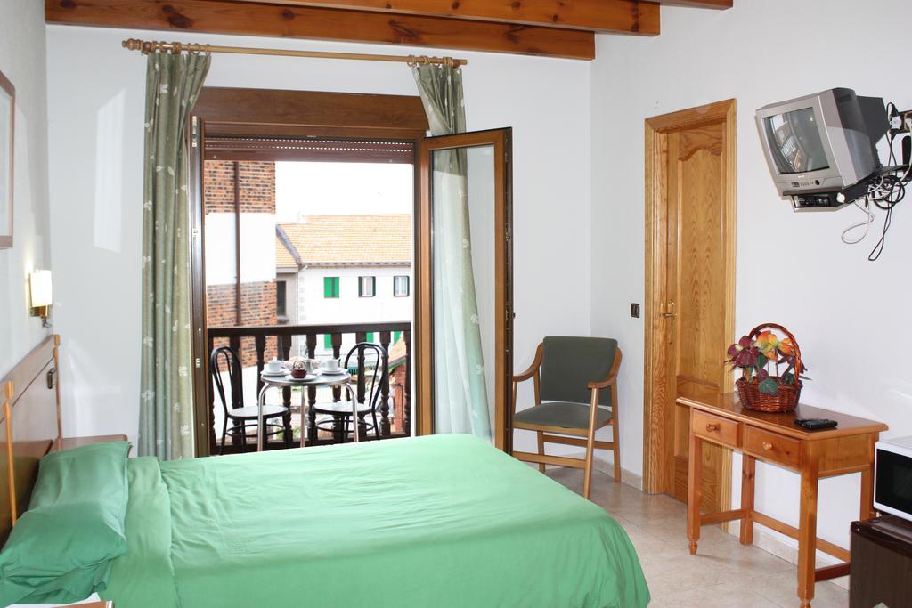 Hostal La Maya Cercedilla Pokój zdjęcie