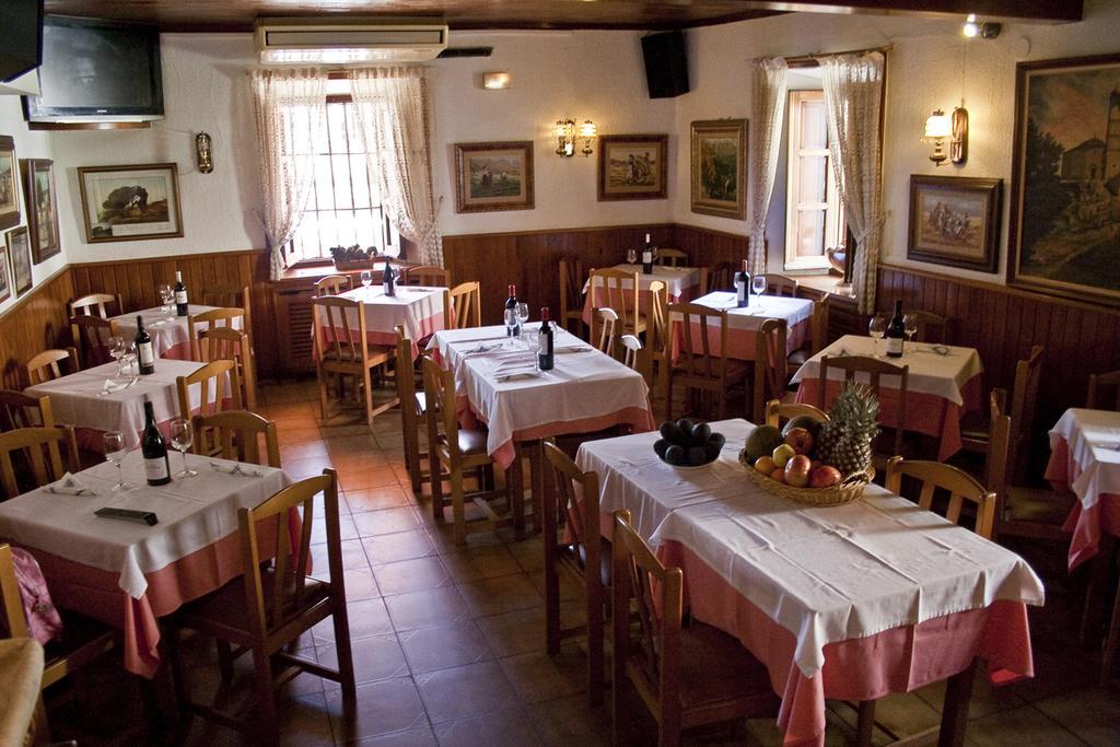 Hostal La Maya Cercedilla Zewnętrze zdjęcie