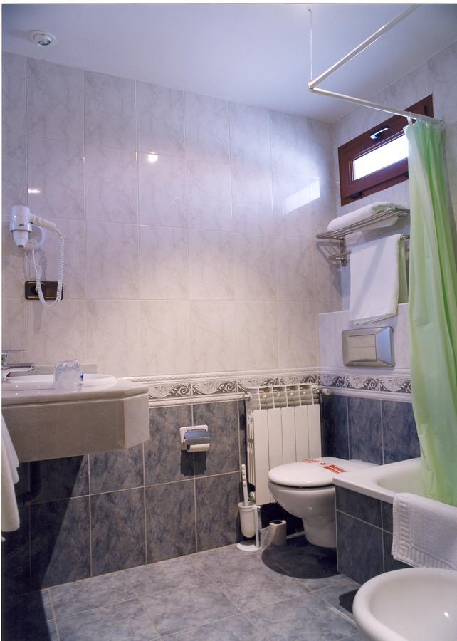 Hostal La Maya Cercedilla Zewnętrze zdjęcie